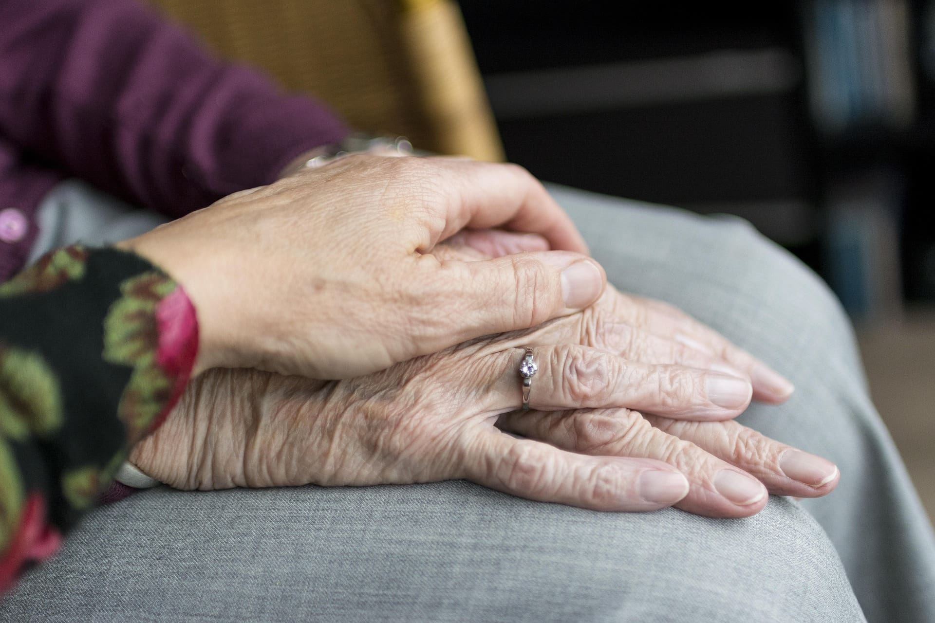 Why Home Care Beats a Care Home